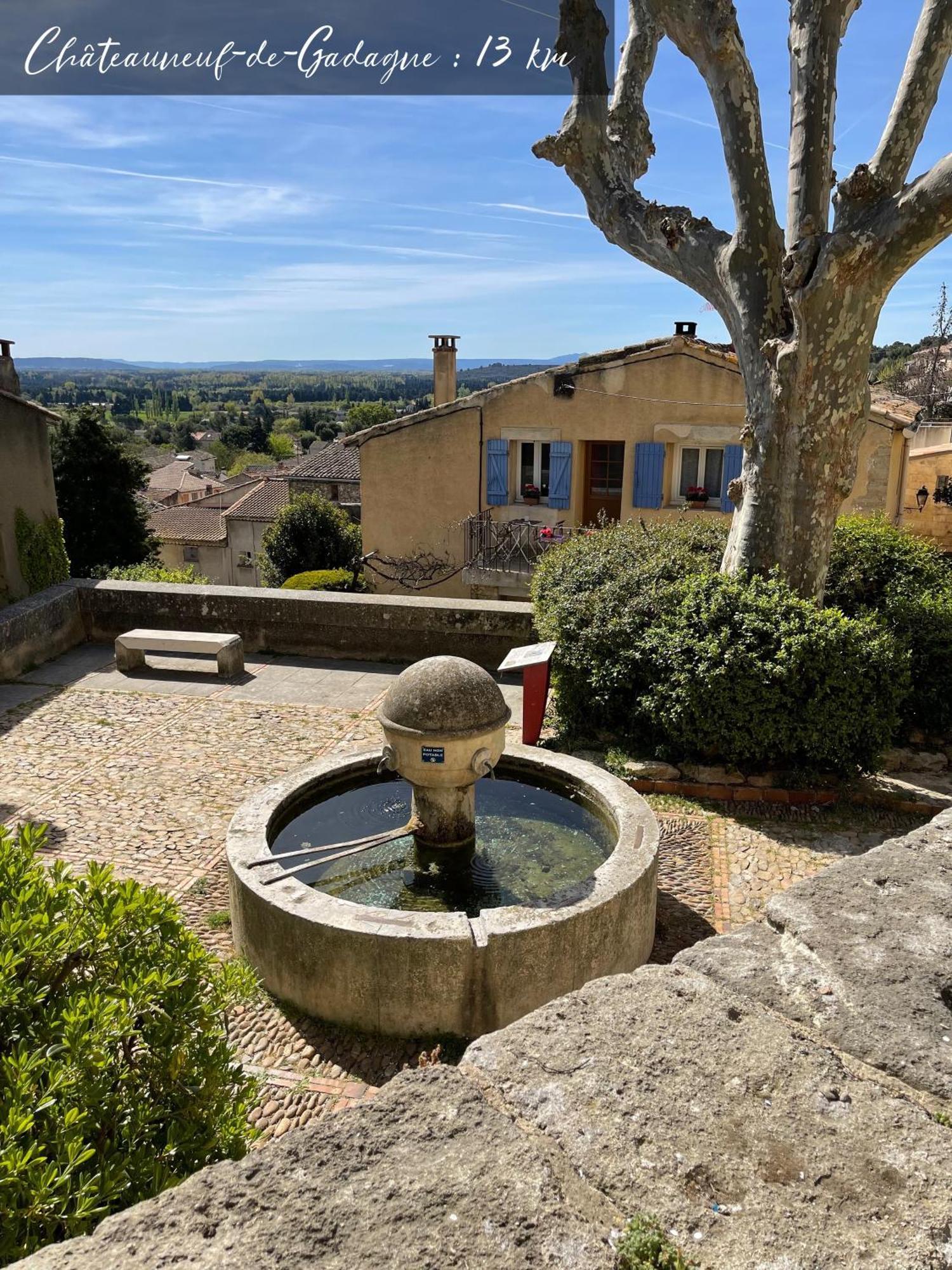 Lou Paseo : Appartement Brocante Centre Historique LʼIsle-sur-la-Sorgue Esterno foto